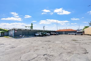 32750075