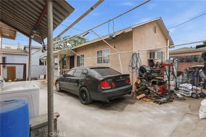 32762930