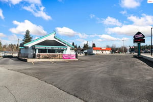 32770581