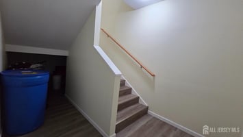 32775773