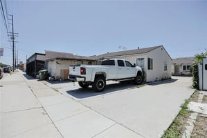 32821261