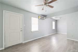 32805313