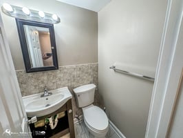 32806562