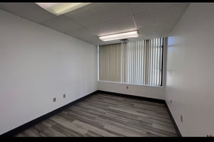 32808529
