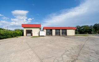 32904413