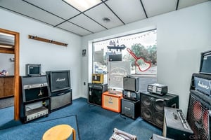32829906