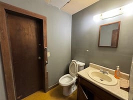 32851322