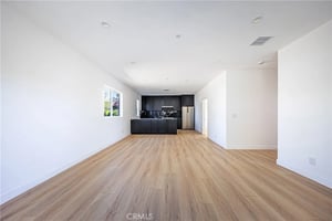 32903381