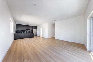 32903387