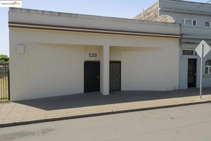 32899011