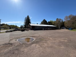 32899418