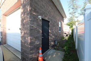 32940528