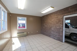 32940519