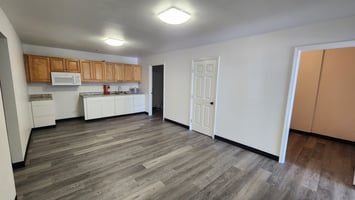 32907338