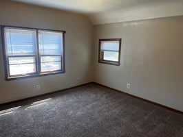 32908800