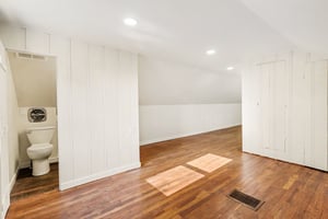 32910441