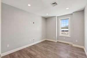 32913464
