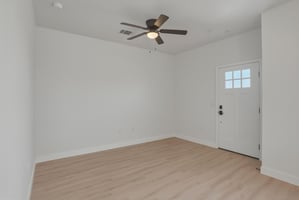 32916283