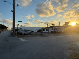 32916548