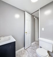 32920662