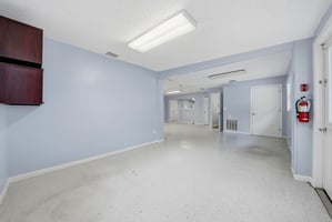 32923605