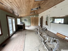 32924079