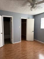 33178895