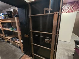 32930252