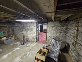 32930289