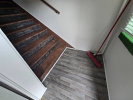 32930304