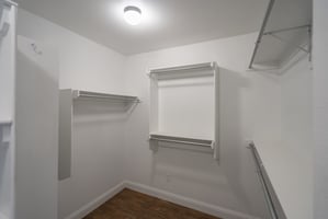 32930514