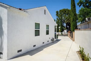 32934595