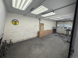 32940552