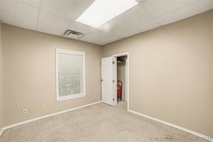 32945537