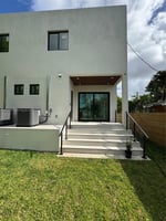 32950573