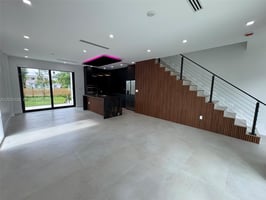 32950587