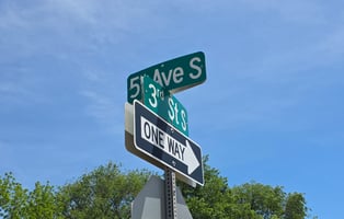 32951884