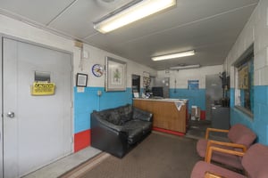32952184