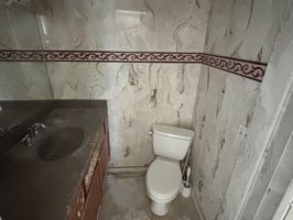 32963484