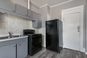 32961512