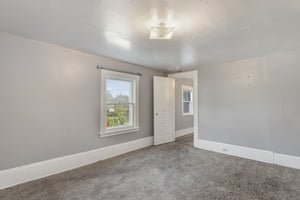 32961502