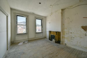 33129718