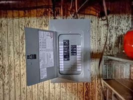 33131295