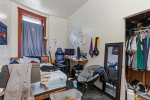 33135440