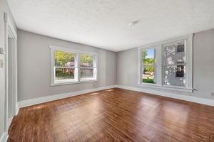 33136647