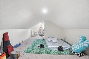 33142884