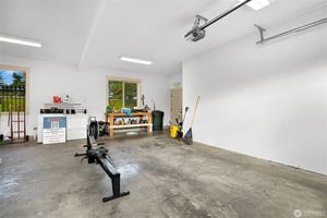 33152970