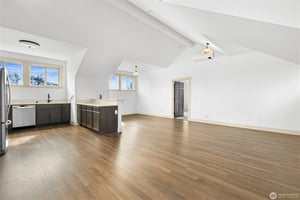 33152971
