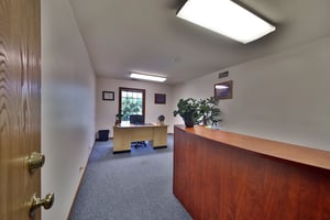 33153158