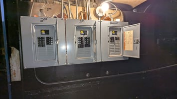 33160915